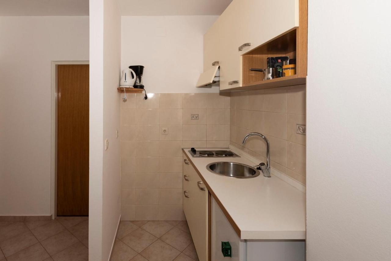Ražanac Apartments Max מראה חיצוני תמונה